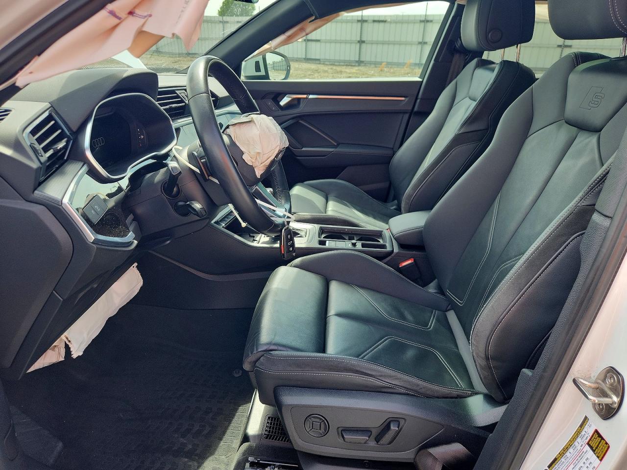 Audi Q3 Premium Plus S Line 45