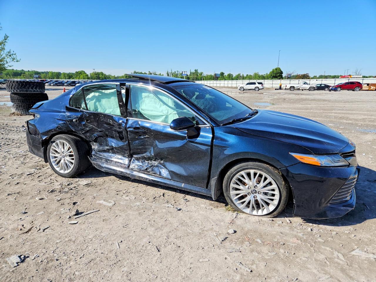 Toyota Camry Xle