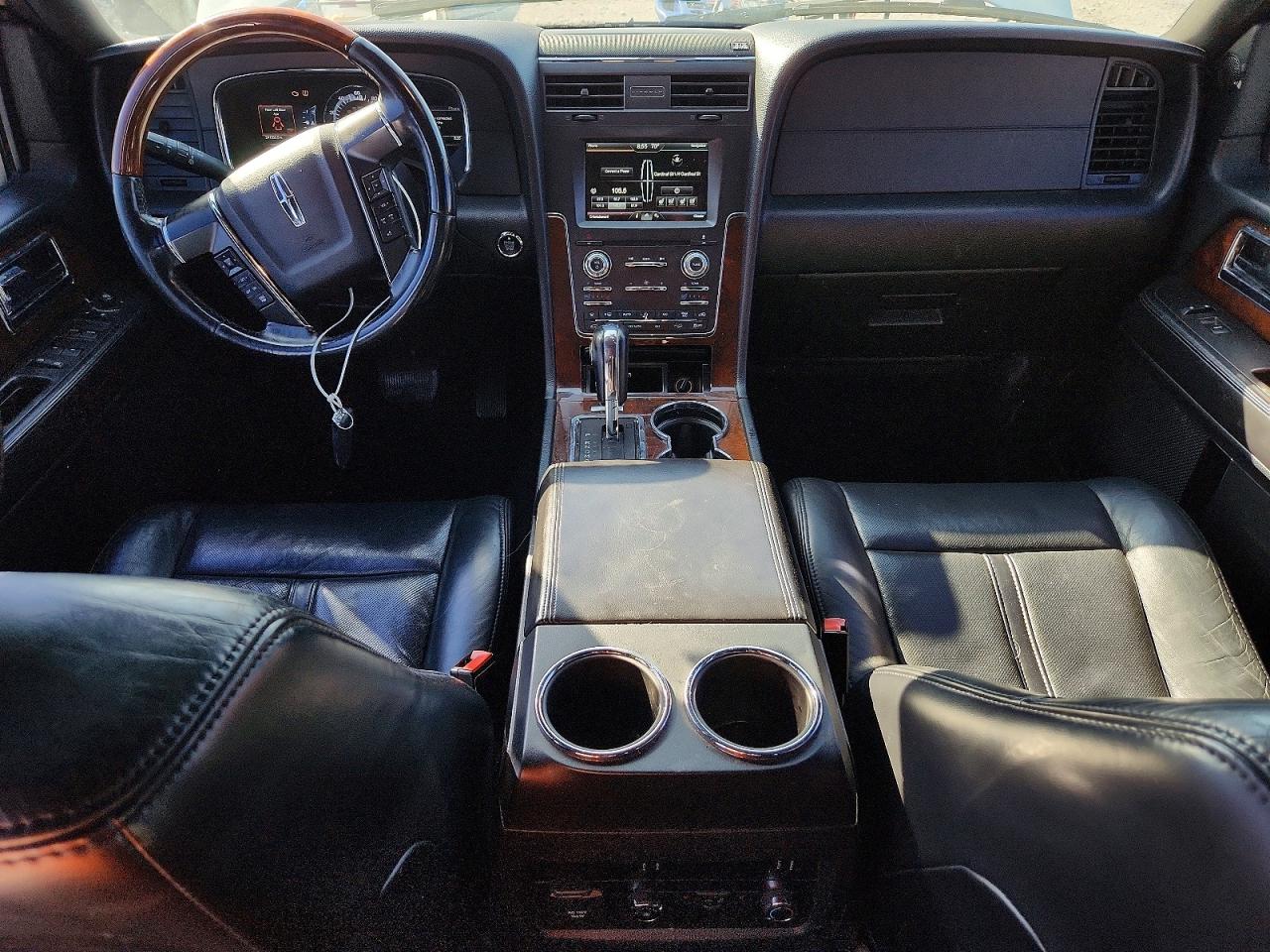 Lincoln Navigator