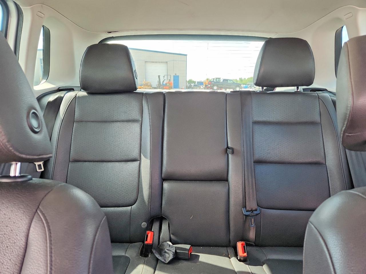 Volkswagen Tiguan S