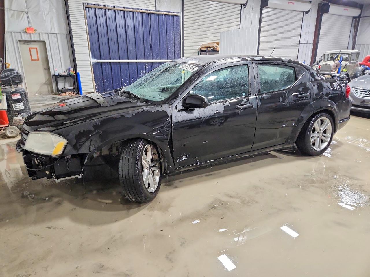 Salvage Dodge Avenger Image