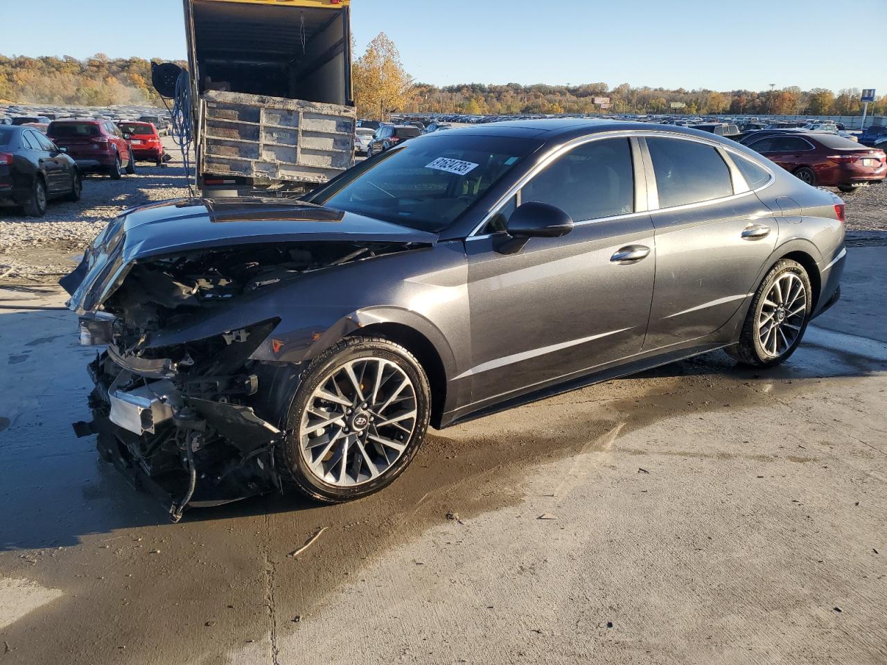 Salvage Hyundai SONATA Image