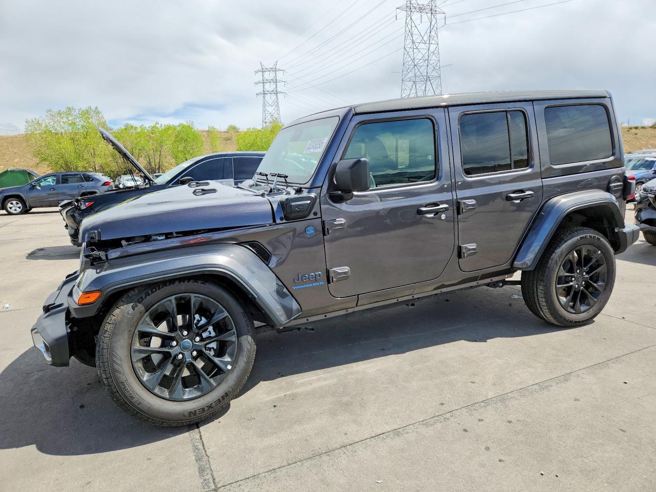 Salvage Jeep Wrangler Image