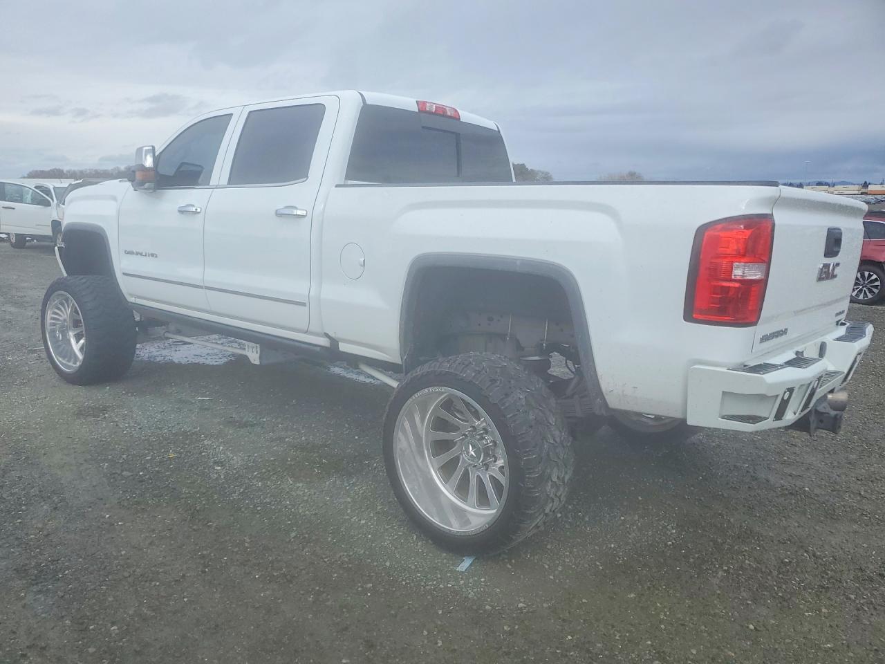 GMC Sierra K2500 Denali
