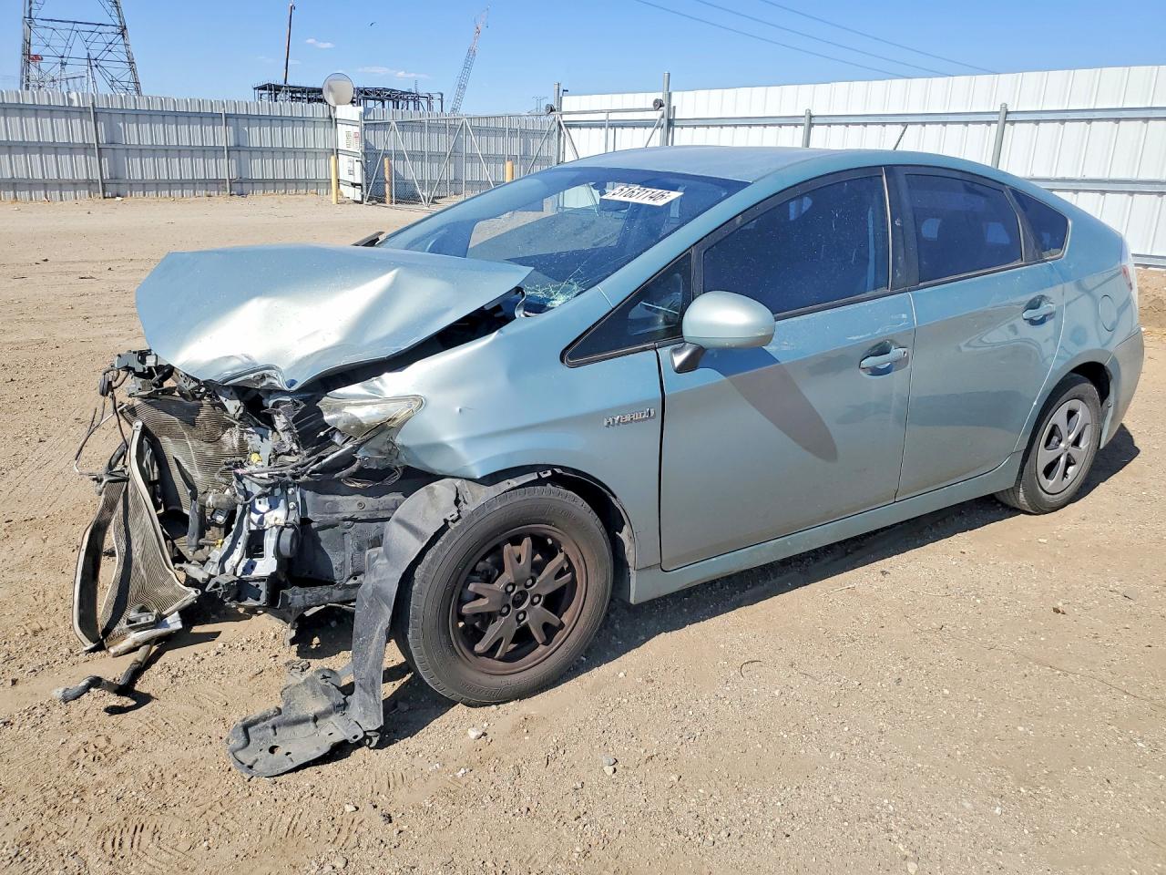 Salvage Toyota Prius Image