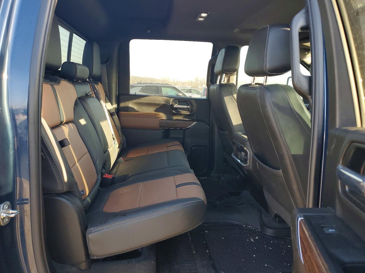 Chevrolet Silverado K2500 High Country