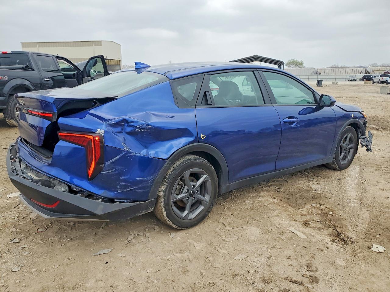 Kia K4 Lxs