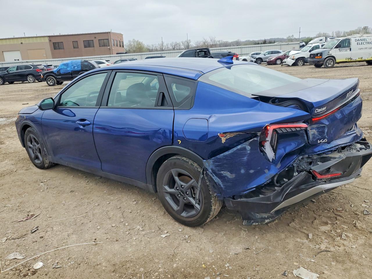 Kia K4 Lxs