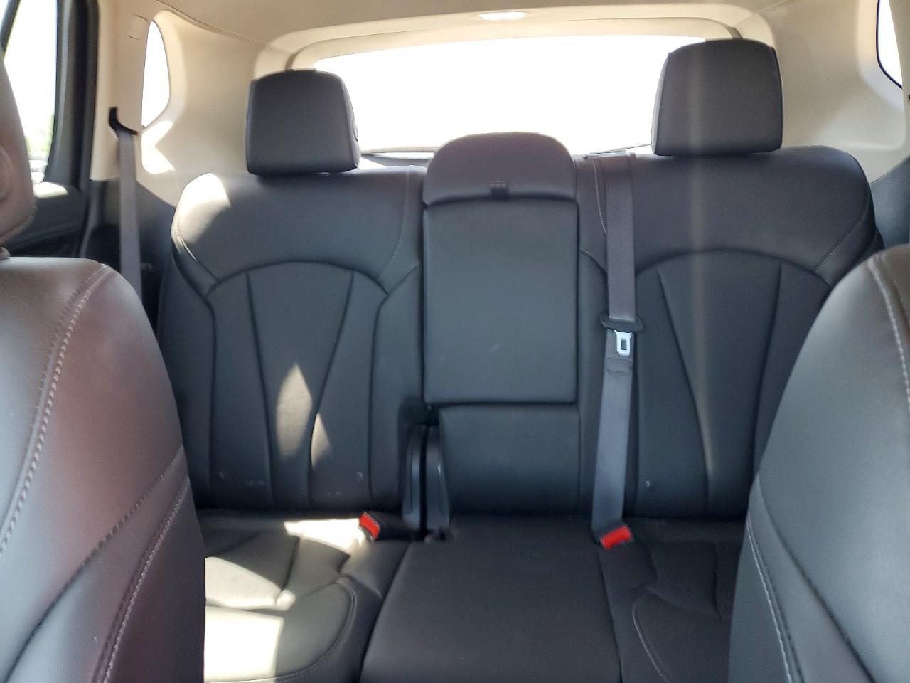 Buick Envision Essence
