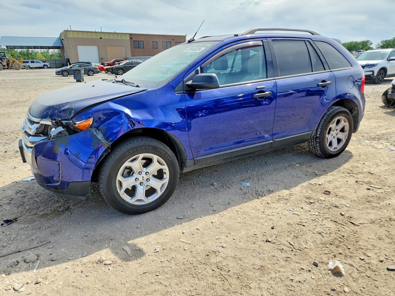 Salvage Ford Edge Image