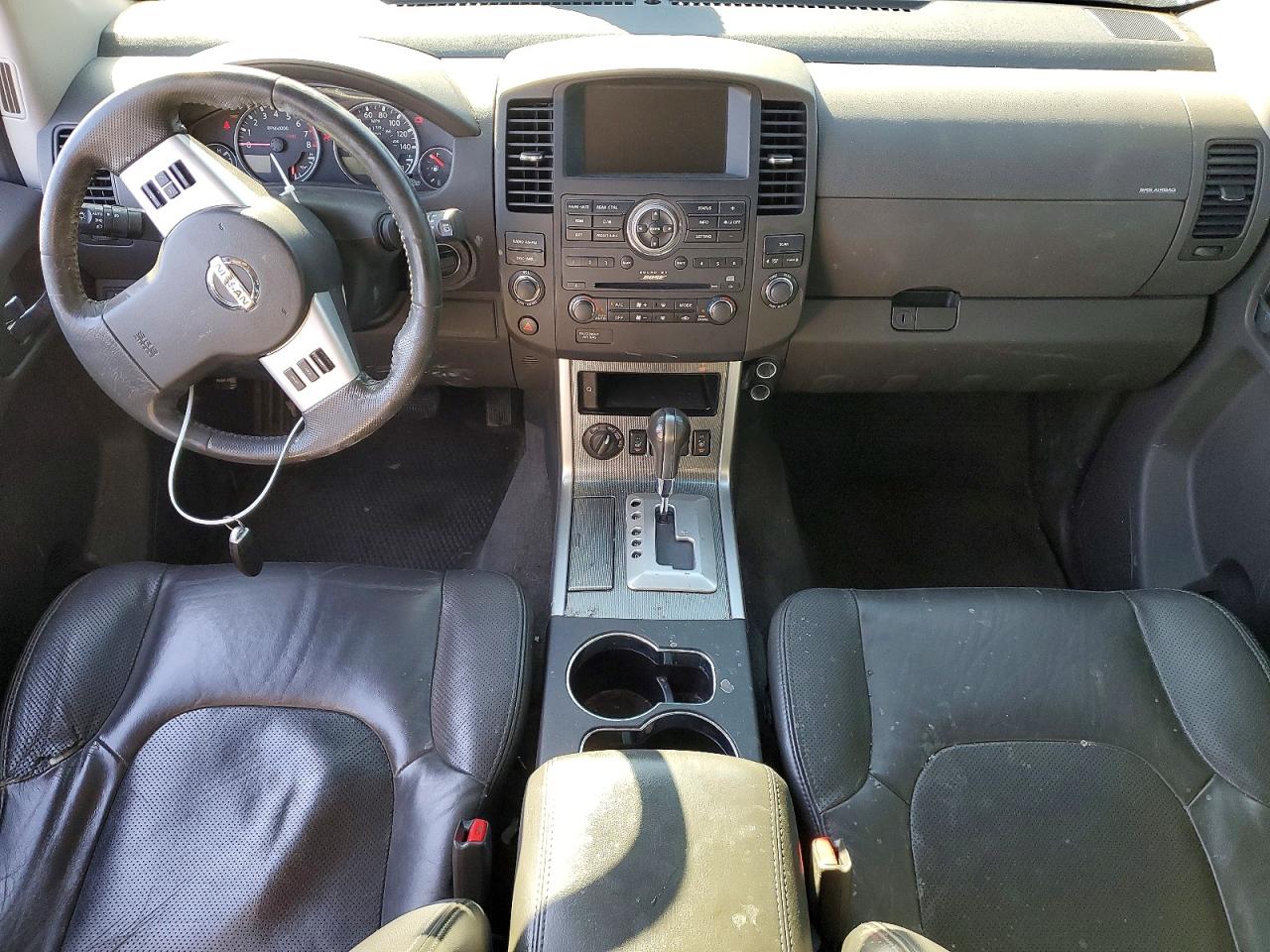 Nissan Pathfinder S