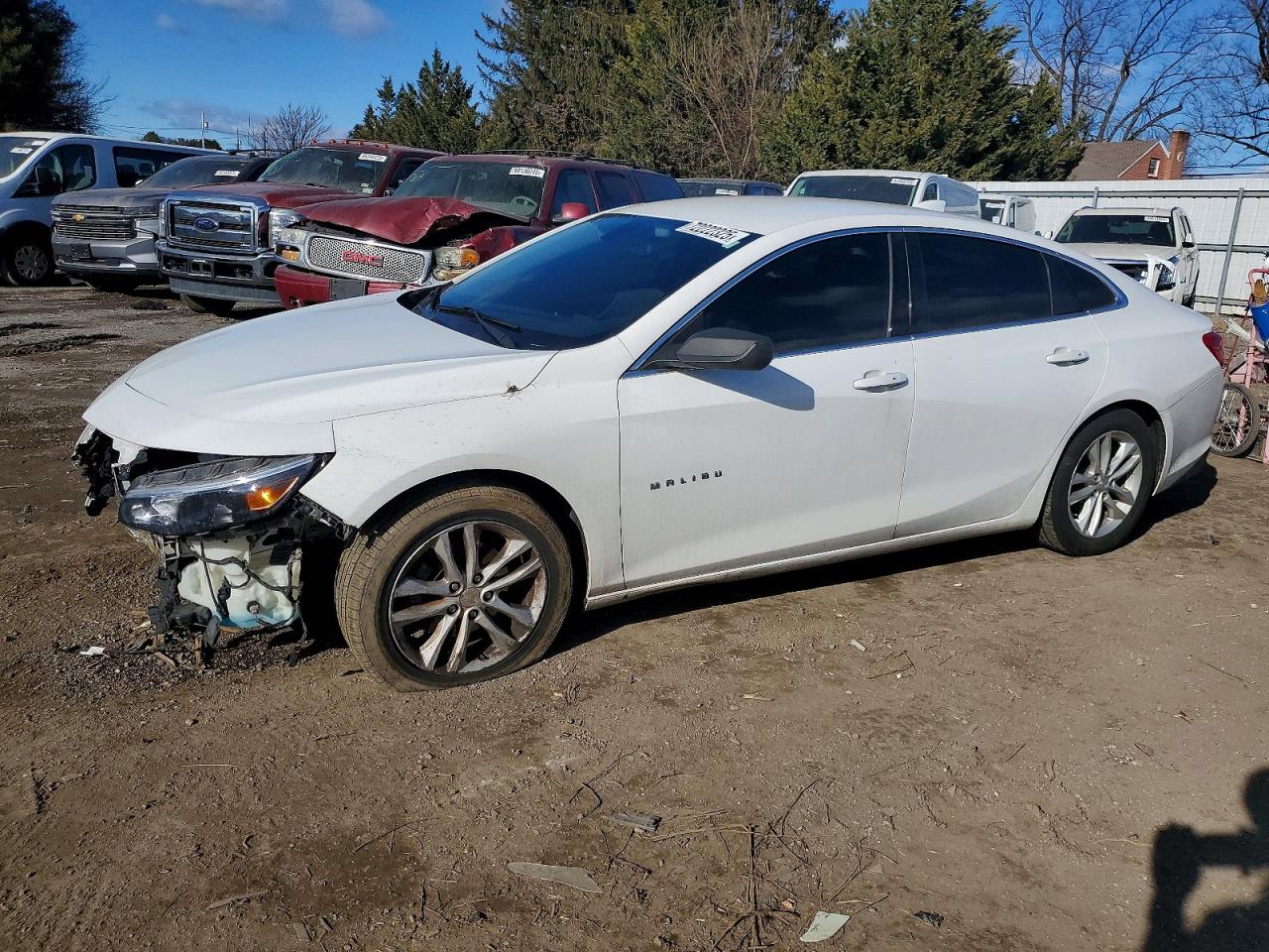Salvage Chevrolet Malibu Image