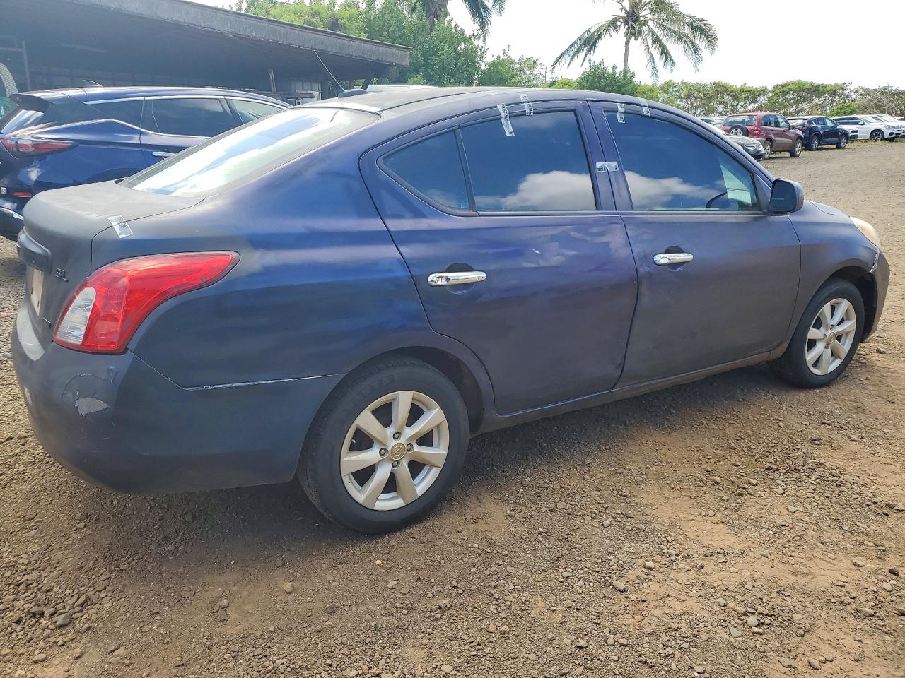 Nissan Versa 1.6 S