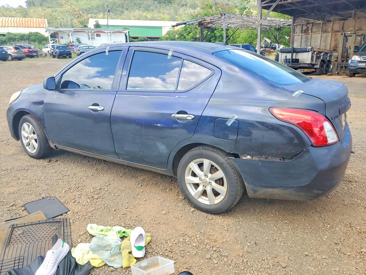 Nissan Versa 1.6 S