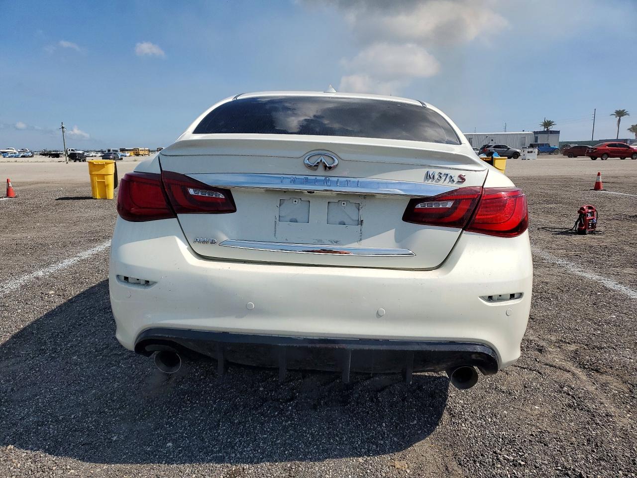 INFINITI M37 X