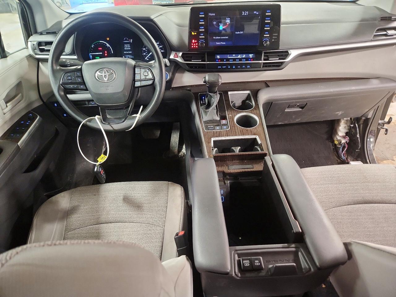 Toyota Sienna Le