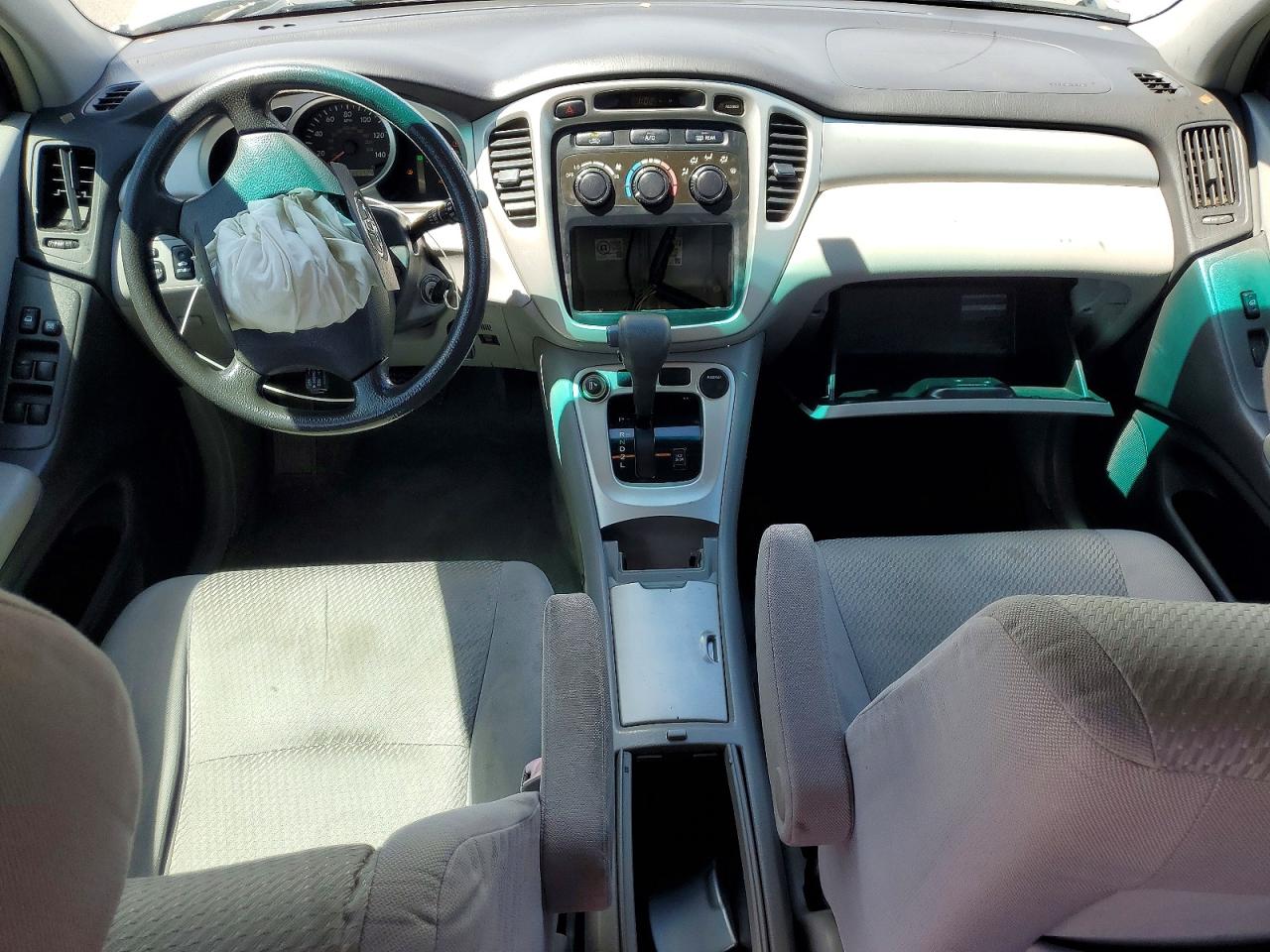 Toyota Highlander Base
