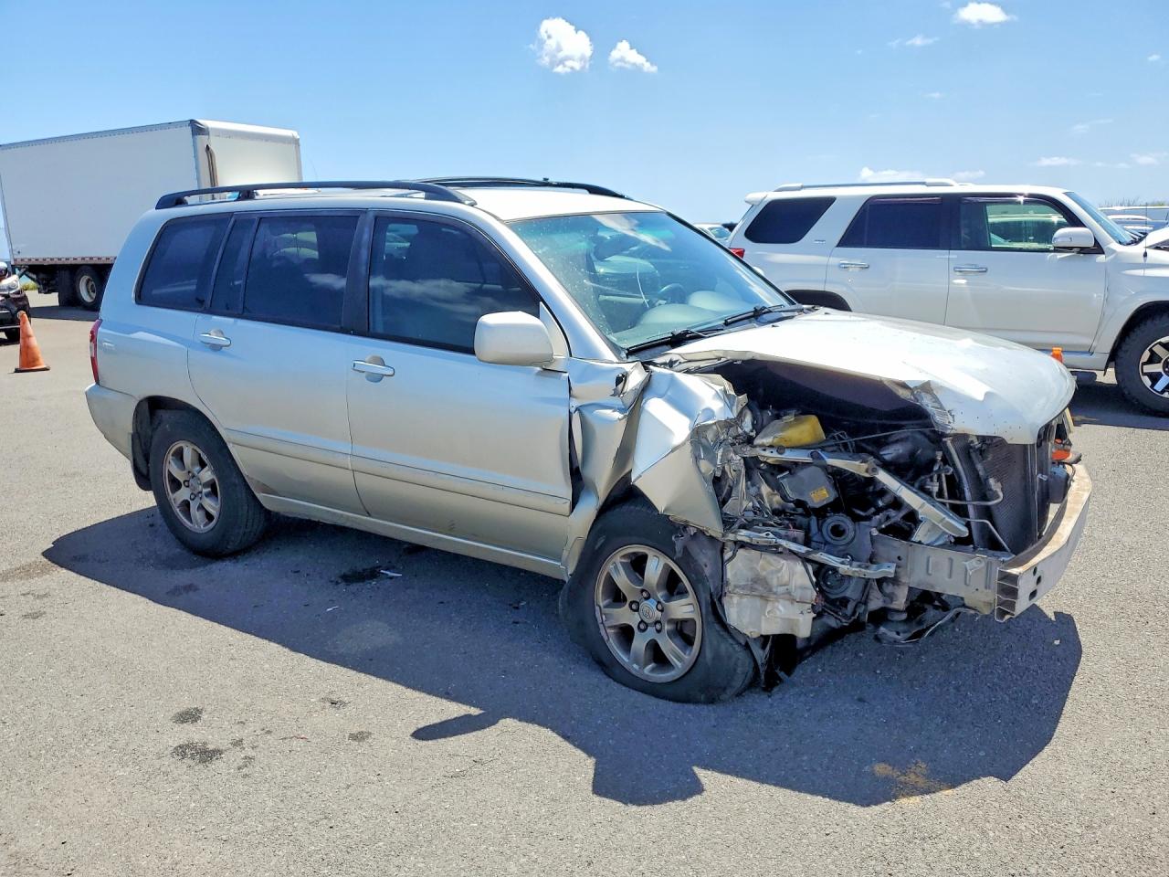 Toyota Highlander Base