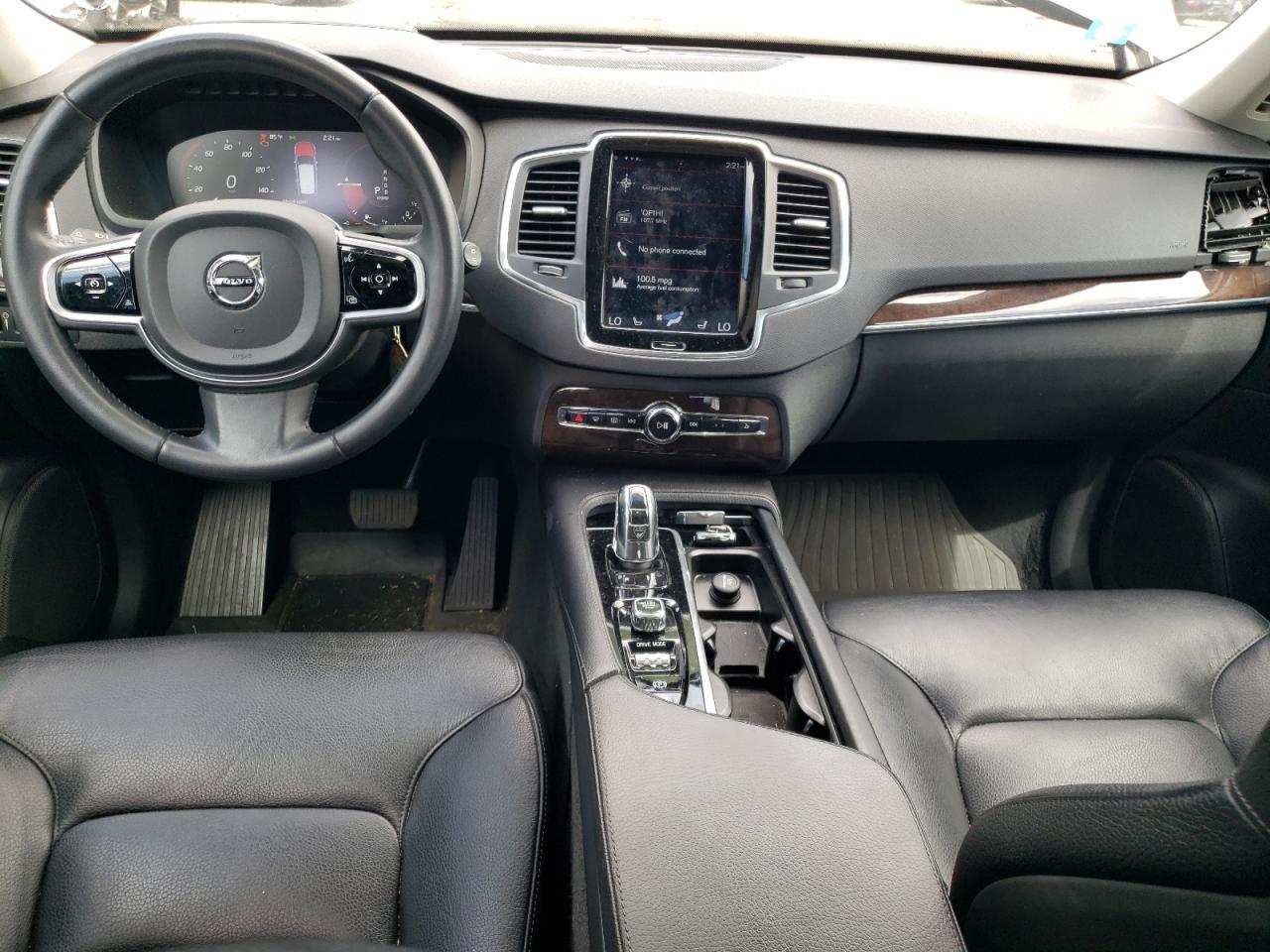 Volvo XC90 T8 Momentum