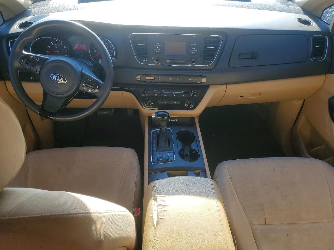 Kia Sedona Lx