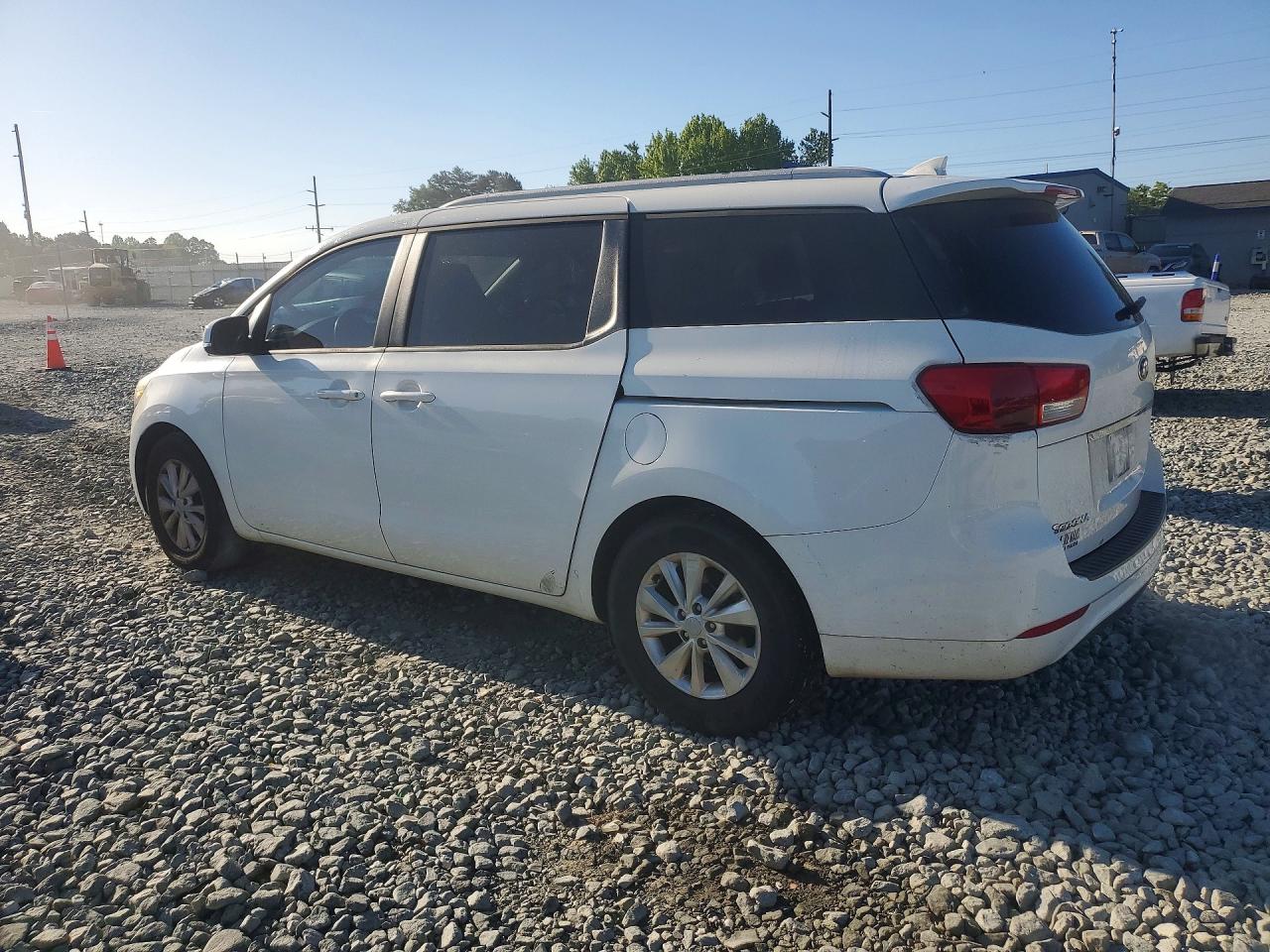 Kia Sedona Lx