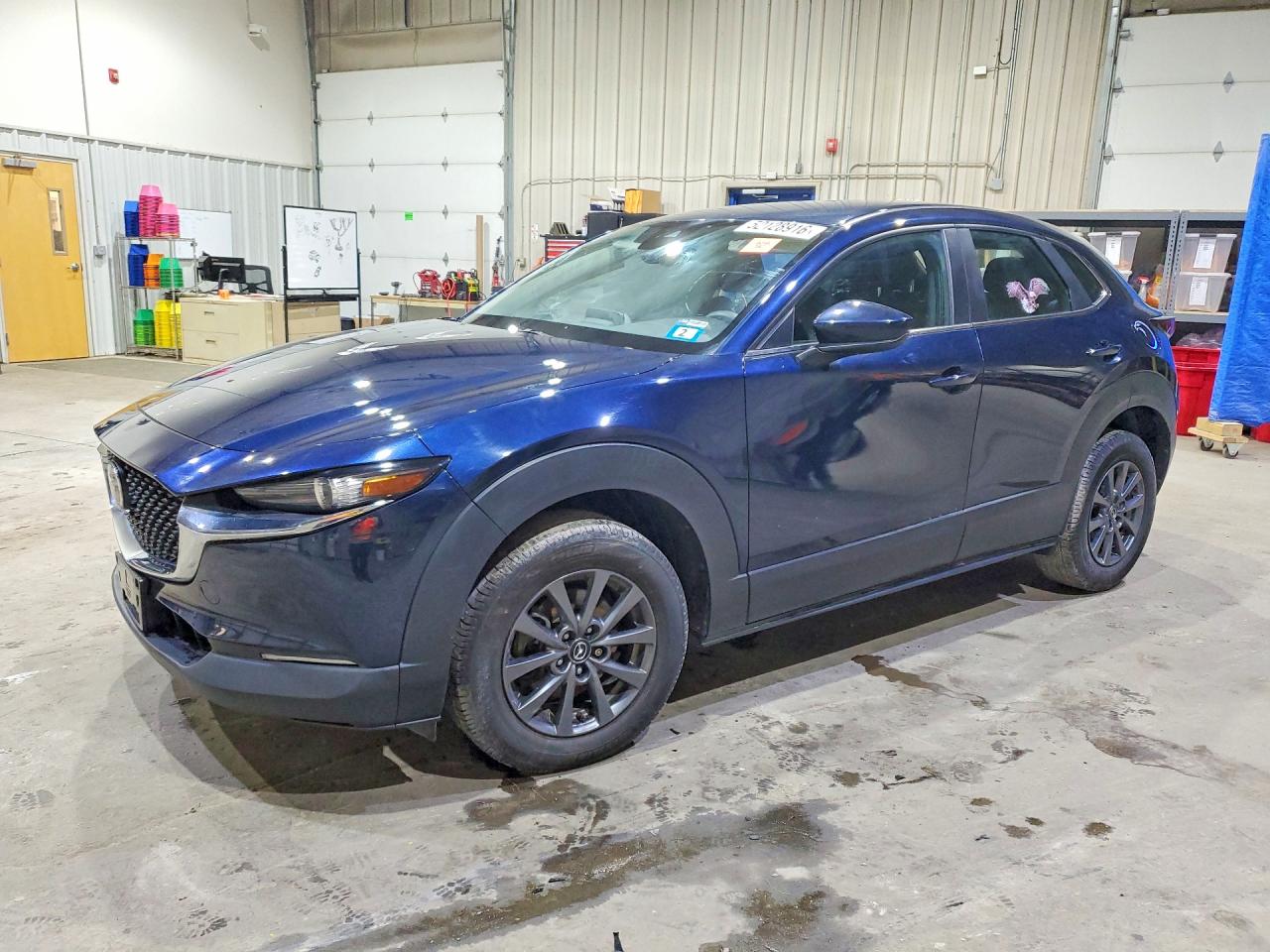 Salvage Mazda Cx Image