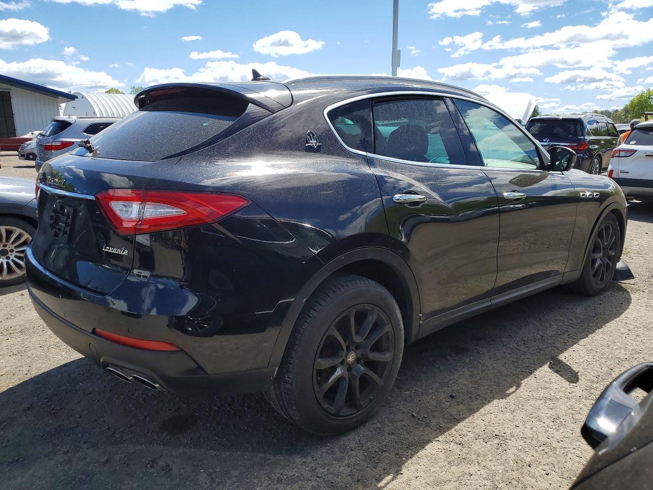 Maserati Levante S