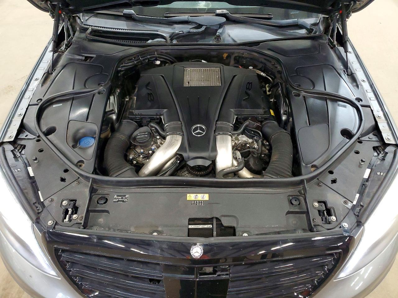 Mercedes-Benz S-Class 550 4matic