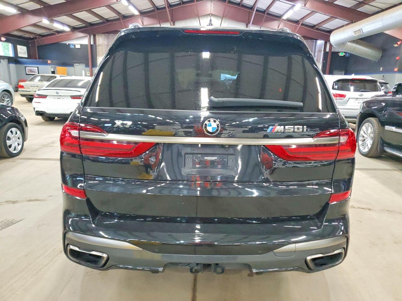 BMW X Series M50i