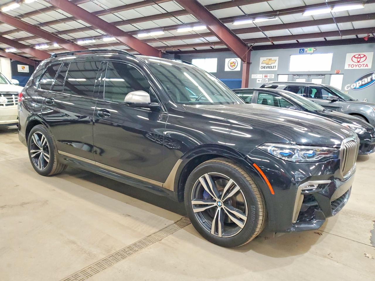 BMW X Series M50i