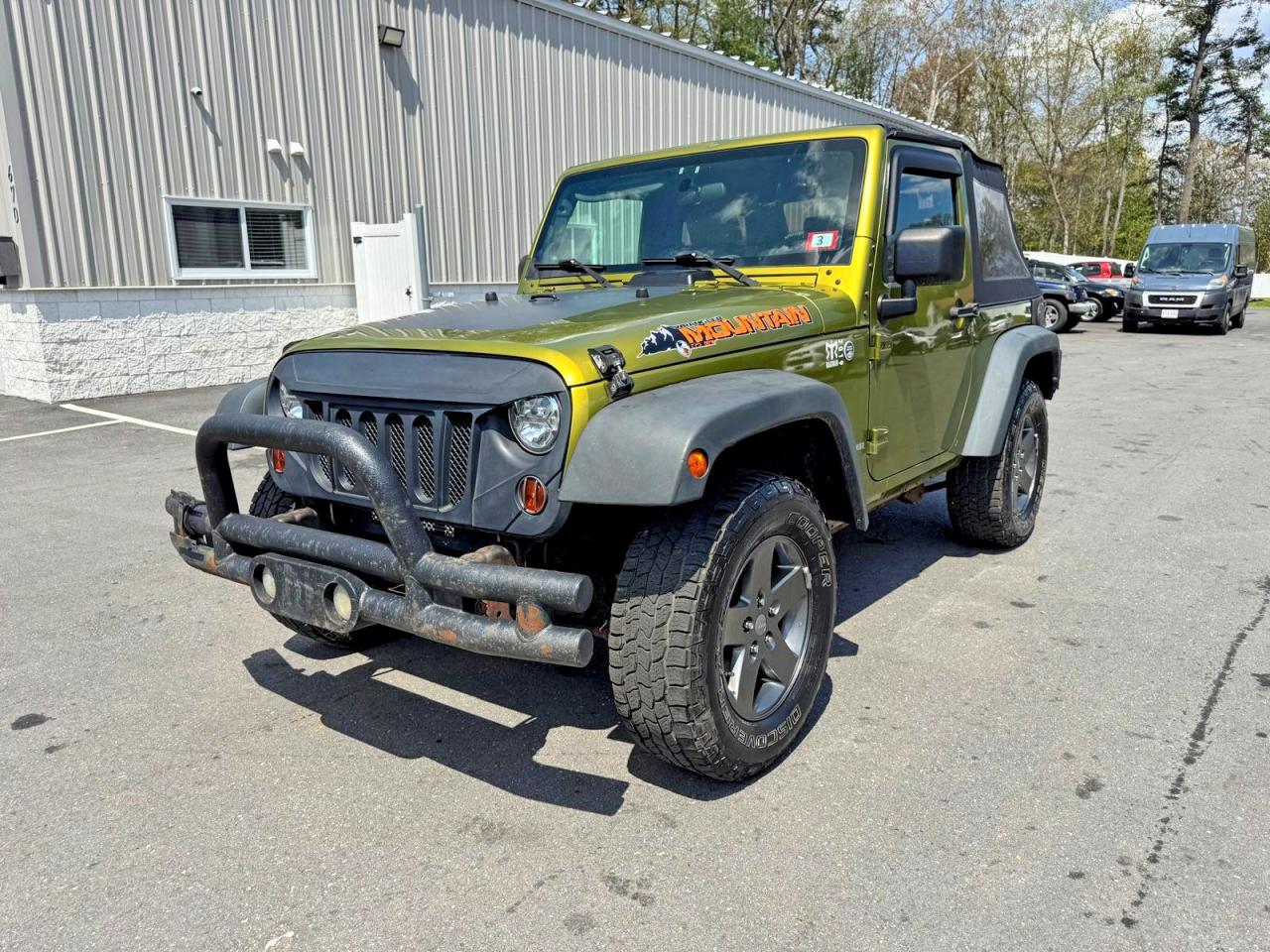 Salvage Jeep Wrangler Image
