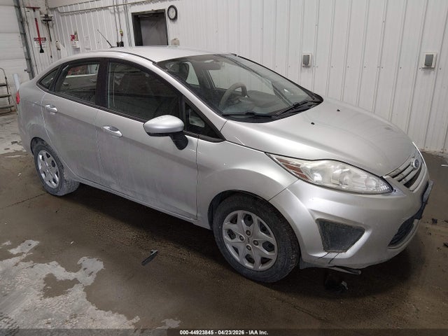 Salvage Ford Fiesta Image