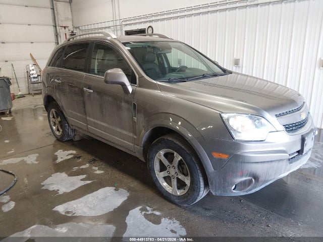 Salvage Chevrolet Captiva Image