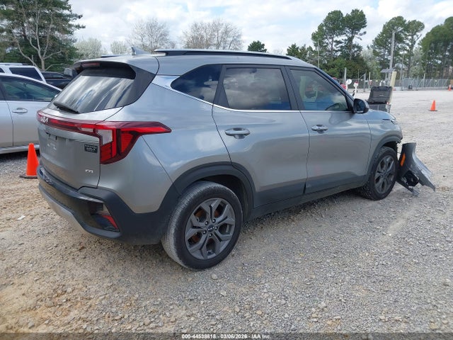 Kia Seltos S