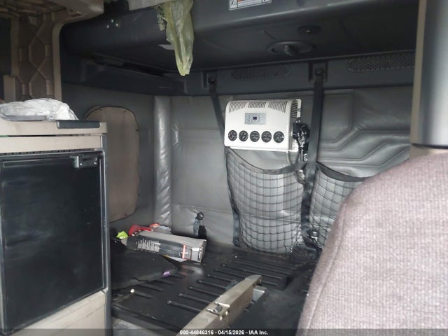 Freightliner Cascadia 125