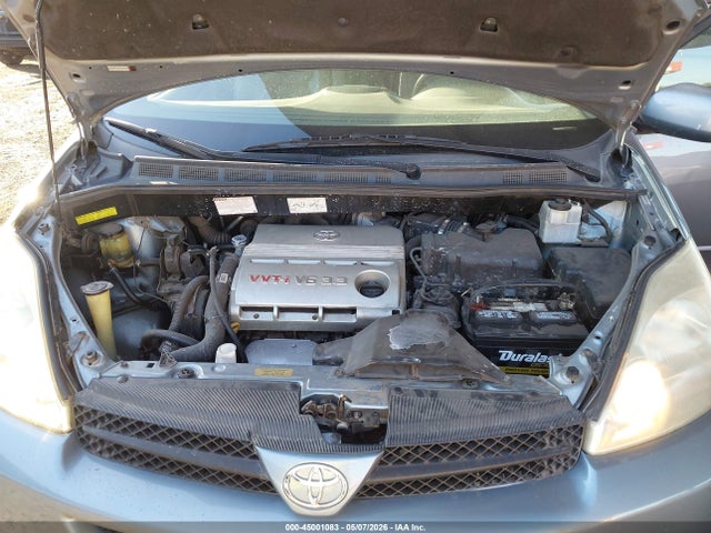 Toyota Sienna Xle