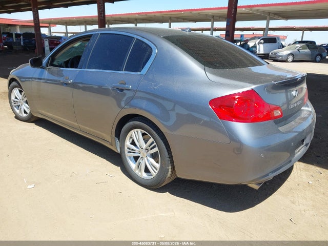 INFINITI G37 Journey