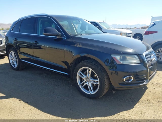 Salvage Audi Q5 Image