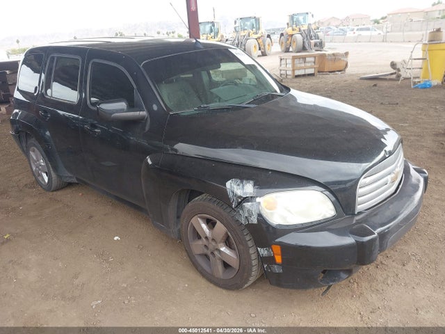 Salvage Chevrolet HHR Image
