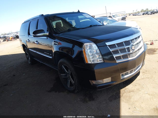 Salvage Cadillac Escalade Image