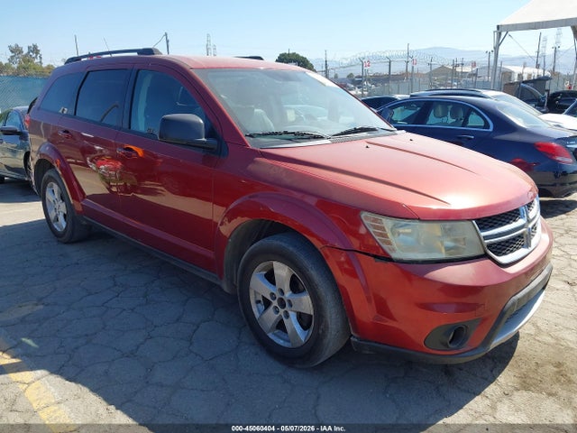 Salvage Dodge Journey Image