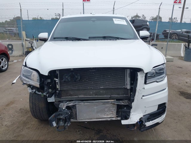 Lincoln Navigator Reserve