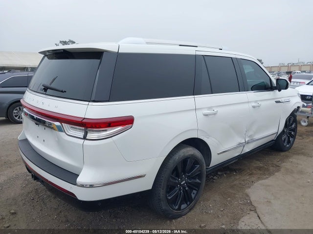 Lincoln Navigator Reserve