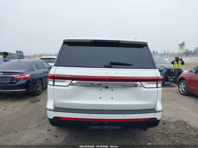 Lincoln Navigator Reserve