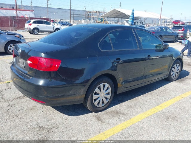 Volkswagen Jetta 2.0l S