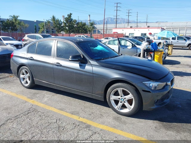 Salvage BMW 3 Series Image