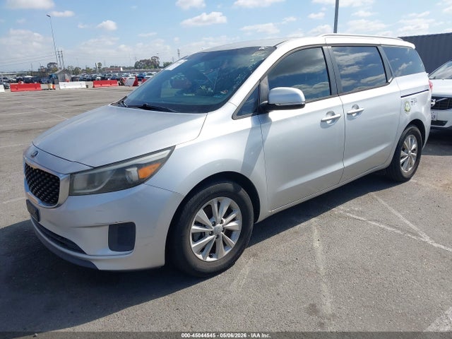Kia Sedona Lx