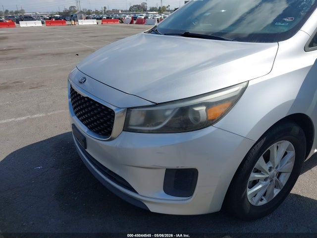 Kia Sedona Lx