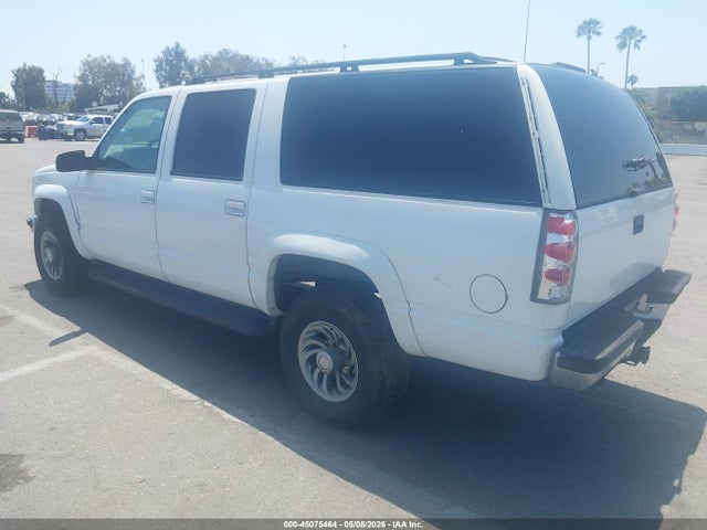 Chevrolet Suburban 2500