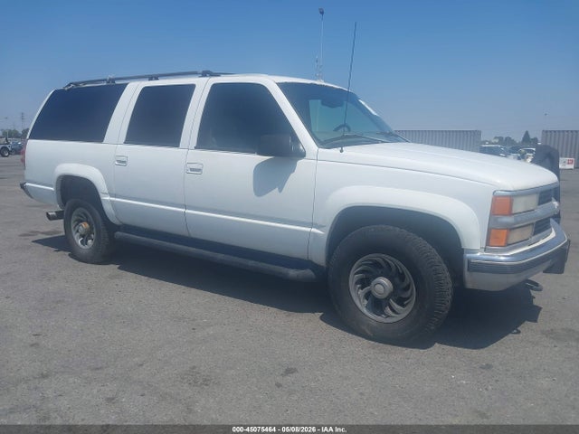 Salvage Chevrolet Suburban 2500 Image